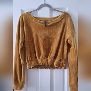 Savvi Velour Crop Top